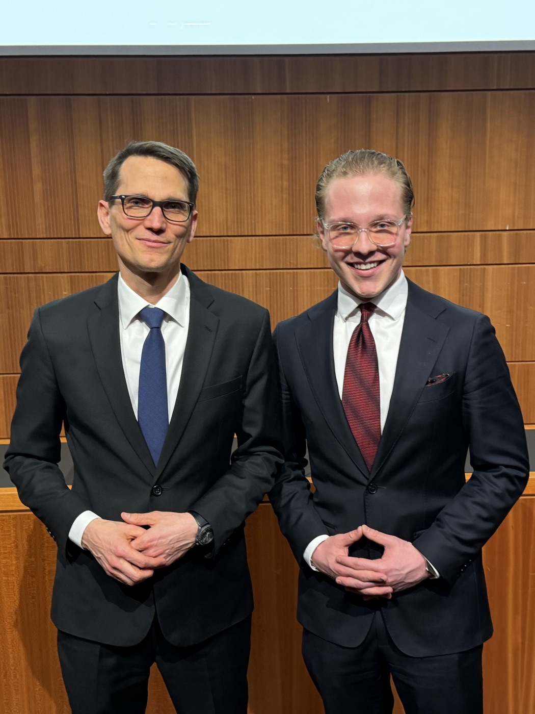Florian Mittelholzer mit Dr. Martin Schlegel